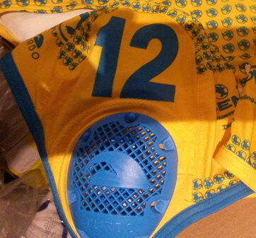 Maatwerk Turbo Waterpolo Cap Kempvis thuis